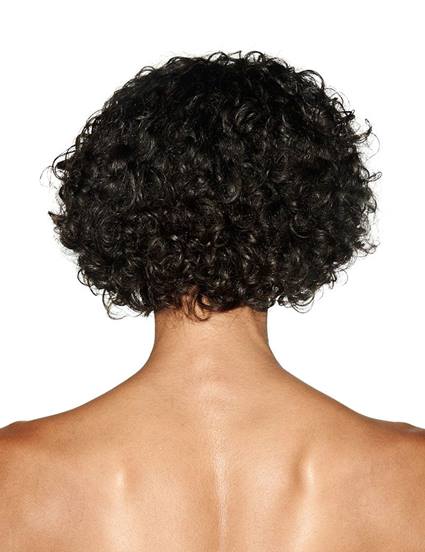 natural hair style with curvaceous